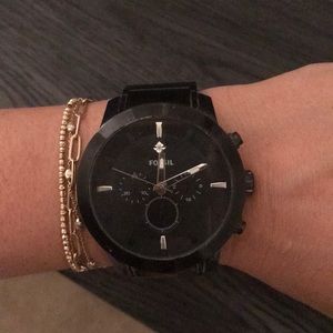 Oversized black fossil watch
